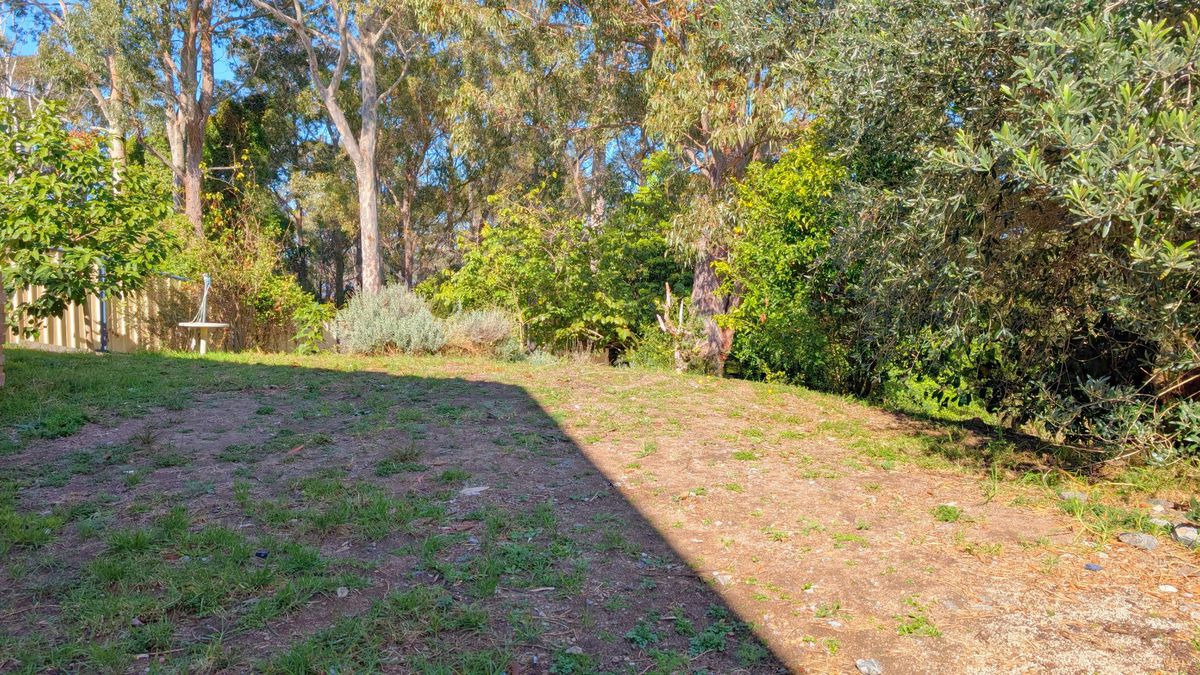 35 Hillcrest Avenue, North Narooma