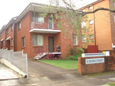 3 / 5 Myers Street, Roselands