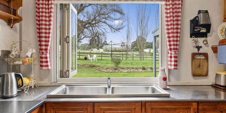 15 Main Street , Strathbogie