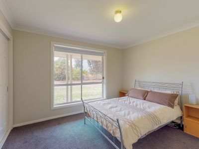 12 John Roach Close, Dubbo
