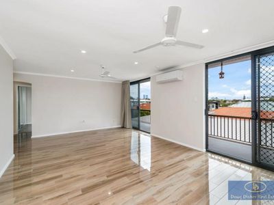 5 / 114 Carmody Road, St Lucia