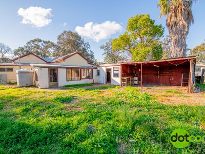 1 Strickland Street, Merrygoen