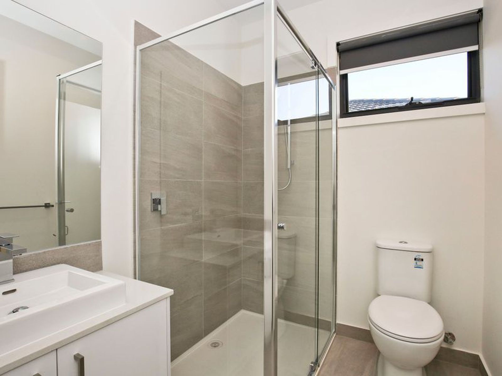 3/4 Dickens Street, Heidelberg Heights