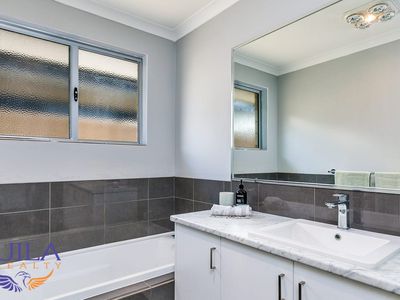 8 Garrido Way, Dayton