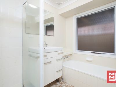 9 Warati Place, Oak Flats