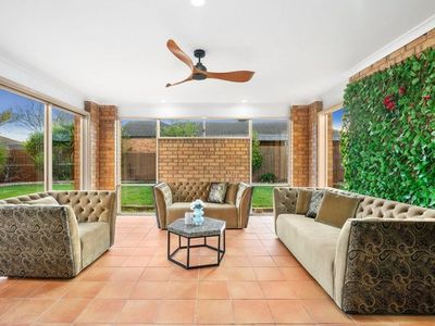 3 Ethel Turner Place, Lynbrook