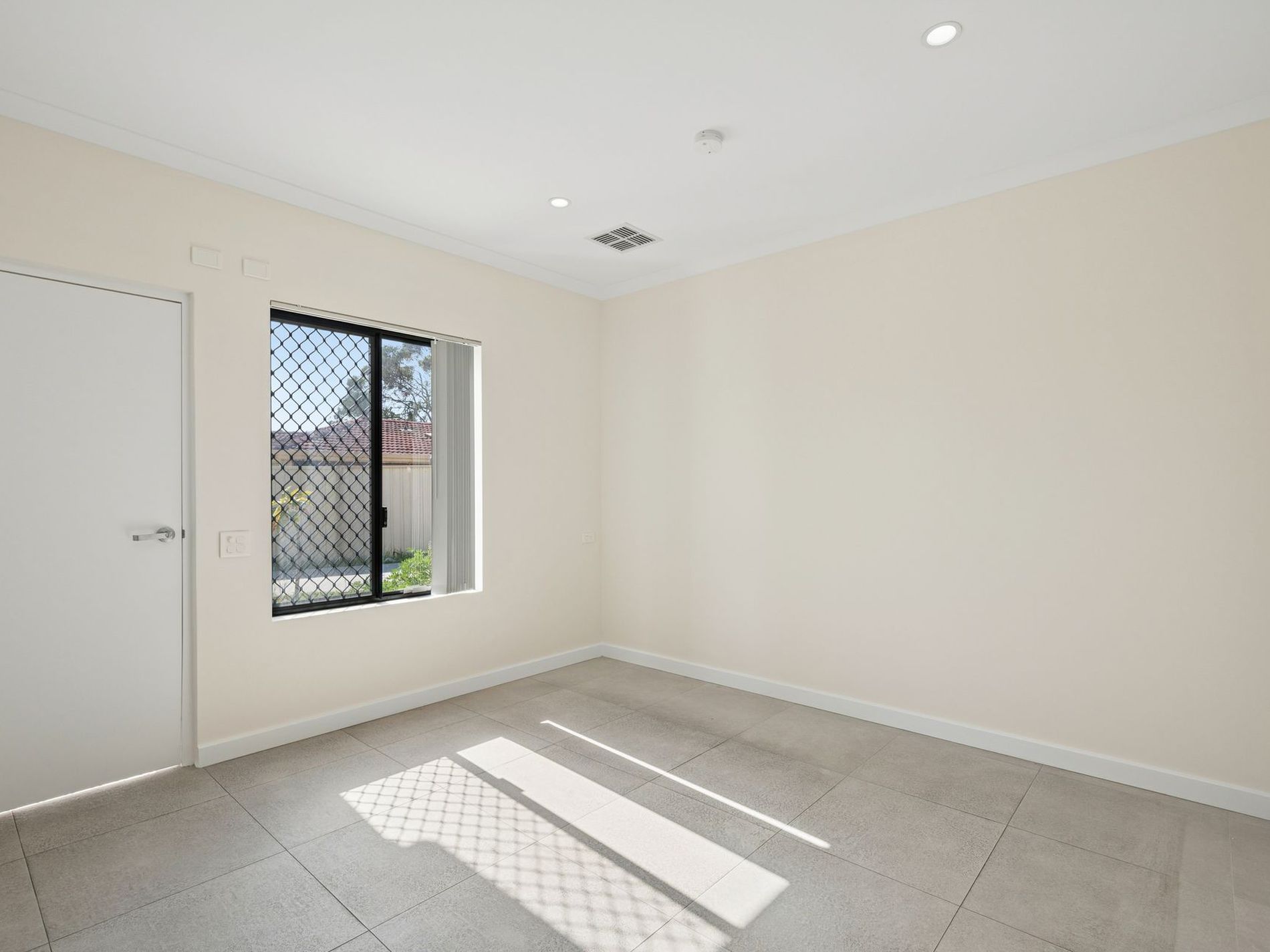 8B Stanmore Ct, Lynwood