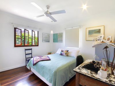 22 Anne, Kenilworth