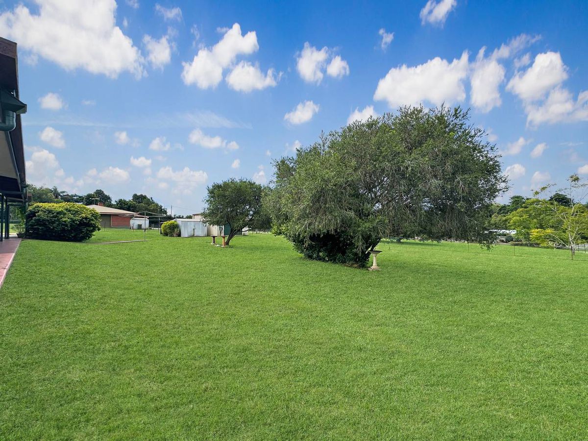 10 Panoramic Drive, Atherton