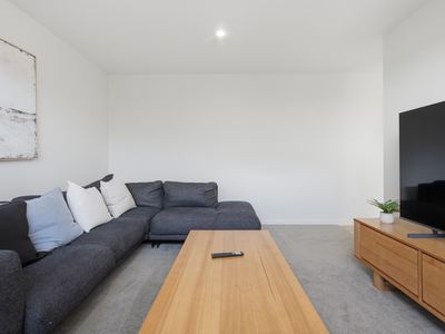 14 Pimelea Close, George Town