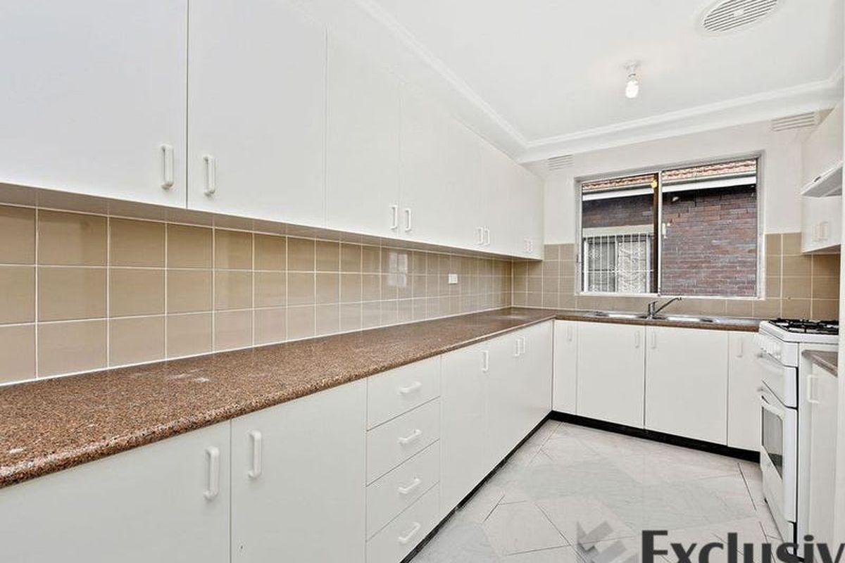 77 Burwood Road, Enfield