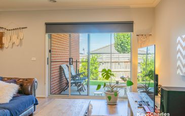 57 Grant Parade, Officer