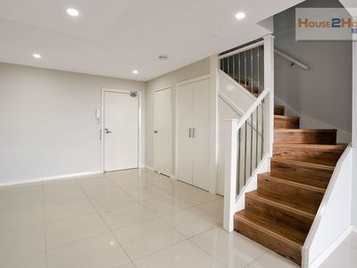 301 / 12 Fourth Avenue, Blacktown