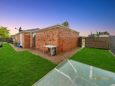 36 Eppalock Drive, Manor Lakes