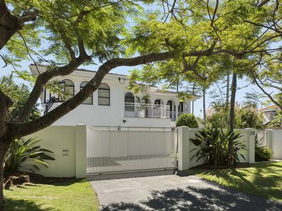 24 Gibraltar Drive, Isle Of Capri