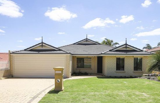 126 Kinross Drive, Kinross