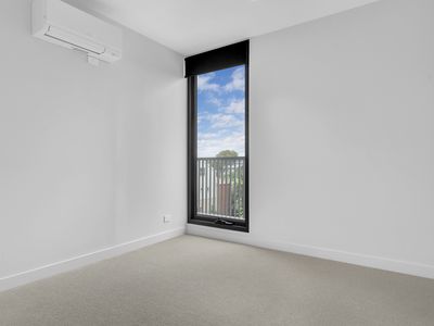 302 / 2B Ballarat Road, Footscray