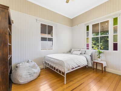 120 Holberton Street, Newtown
