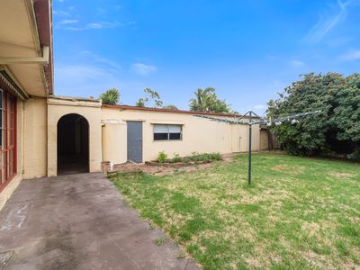 51 Armstrongs Road, Seaford