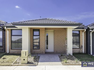 14 Woolwich  Walk , Wyndham Vale