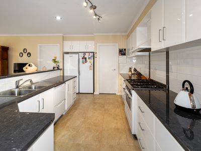 19 Sturt Street, Koroit