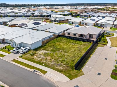 39 Napier Crescent, Banya