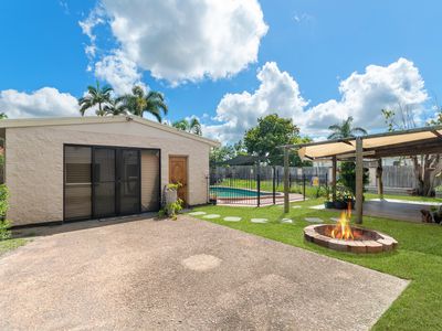 88 Yolanda Drive, Annandale