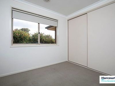 15 / McKenna Avenue, Yass