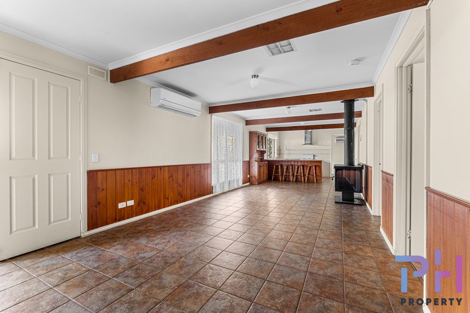 19 Trent Court, Axe Creek
