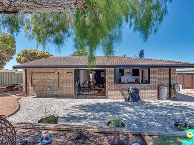 5 Newquay Close, Yanchep