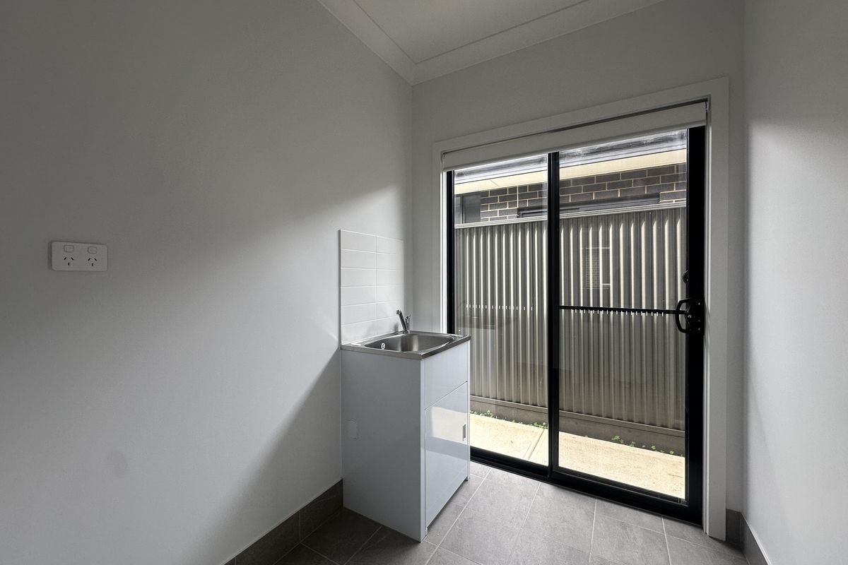 4 Raylene Court, Blakeview