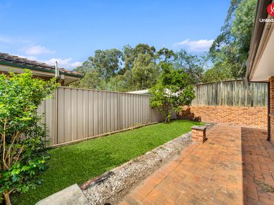 85 EDINBURGH CIRCUIT, Cecil Hills