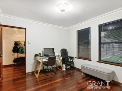 47 Bateman Road, Mount Pleasant