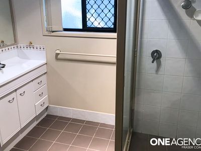 12 Tahlia Court, Tinana