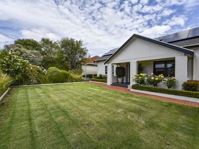 213 Commercial Street West, Mount Gambier