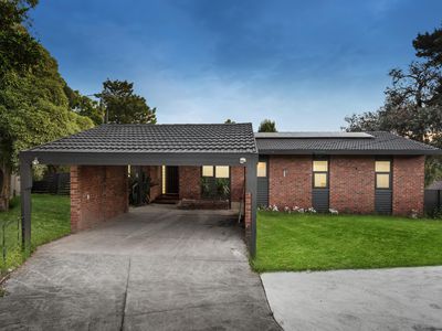 2 The Close, Mount Waverley