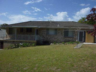4 Avon Place, Forster