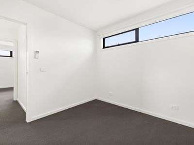 2 / 11 Edmund Street, Maidstone