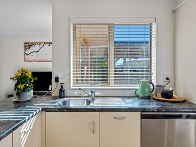 7 Omana Avenue, Shelly Beach, Helensville