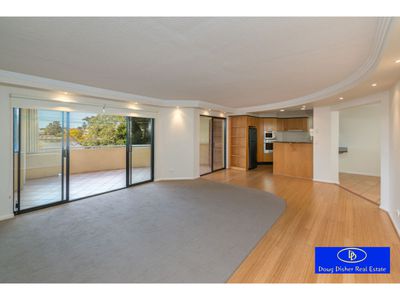 3 / 523 Coronation Drive, Toowong