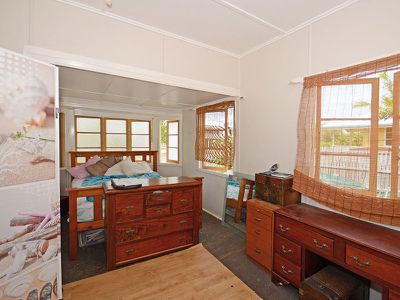 3 SOUTH STREET, Urangan