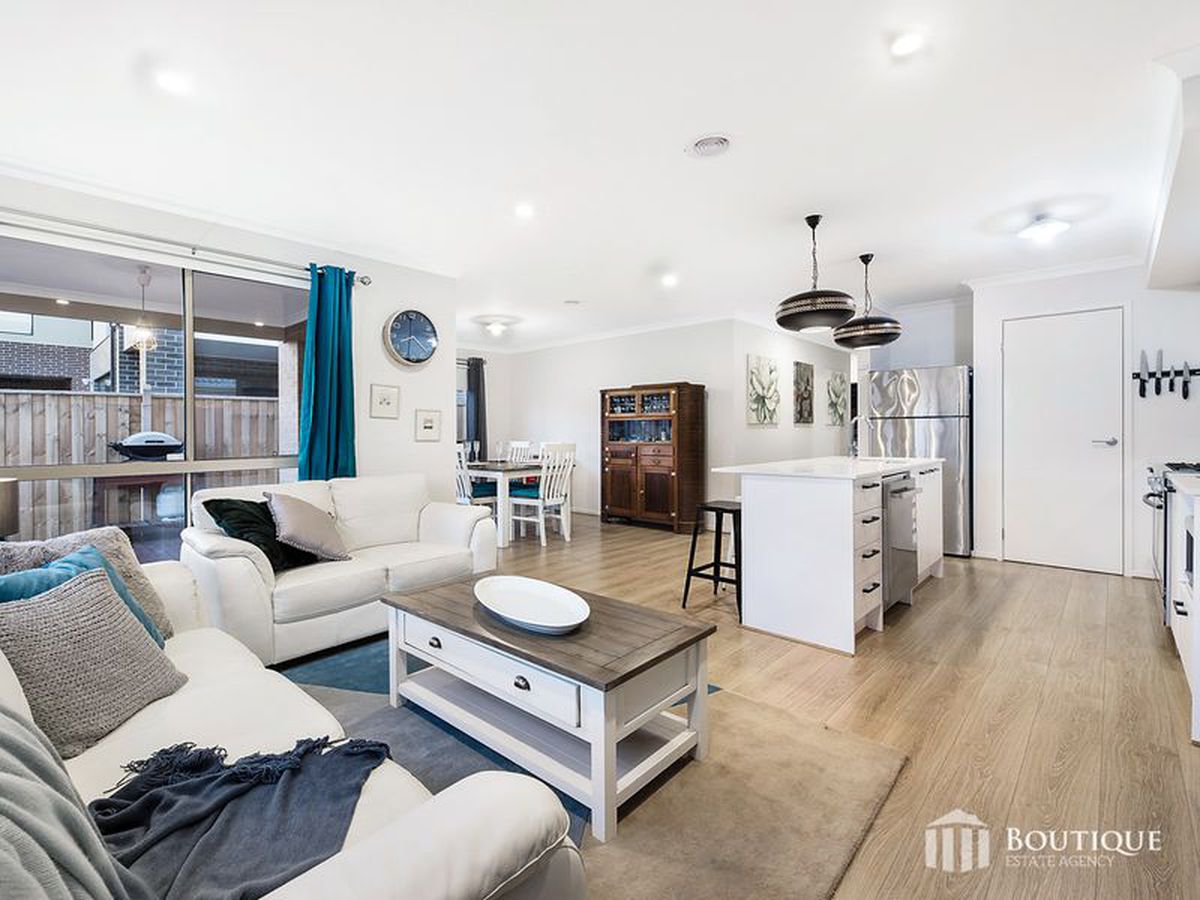 6 Wenn Avenue, Clyde North