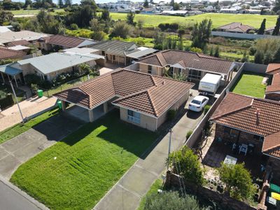 a / 18 Seashore Mews, South Bunbury