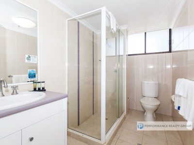 11E / 1 Albert Avenue, Broadbeach