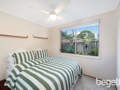 8 Tristania Grove, Greenacre