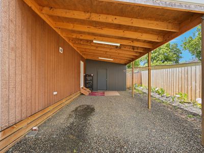 2 / 15 Station Road, Dover