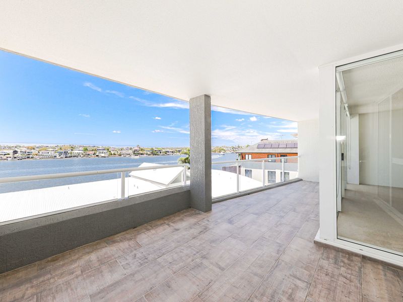 135 Macquarie Street, Teneriffe