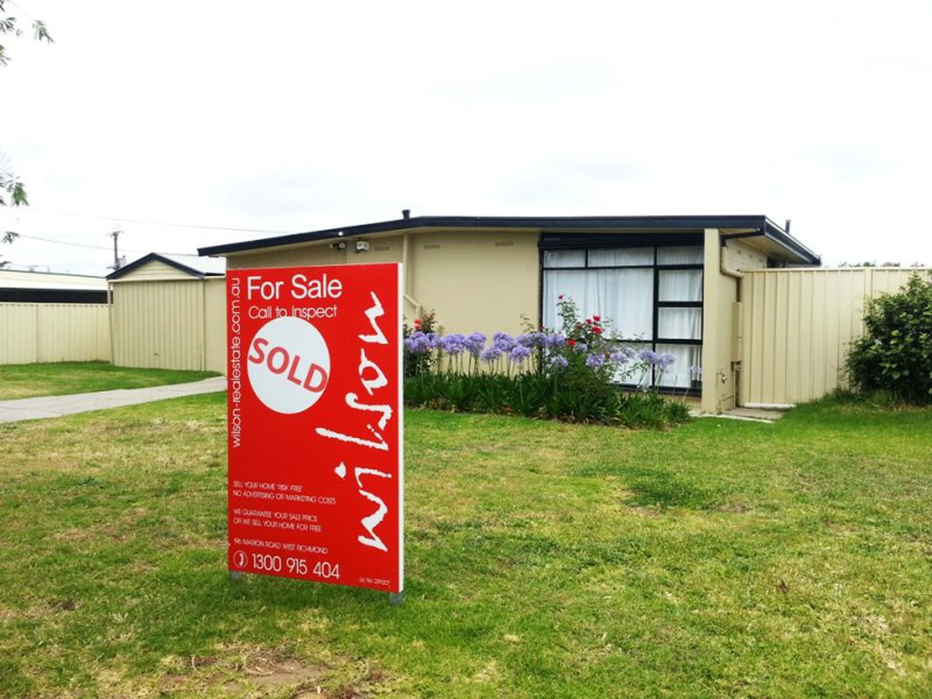 6 Churchill Drive, Modbury North
