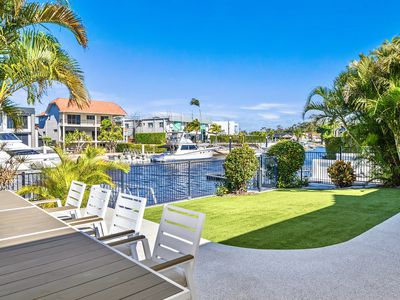 6 Van Diemen Place, Hollywell