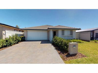 59 Champagne Drive, Dubbo